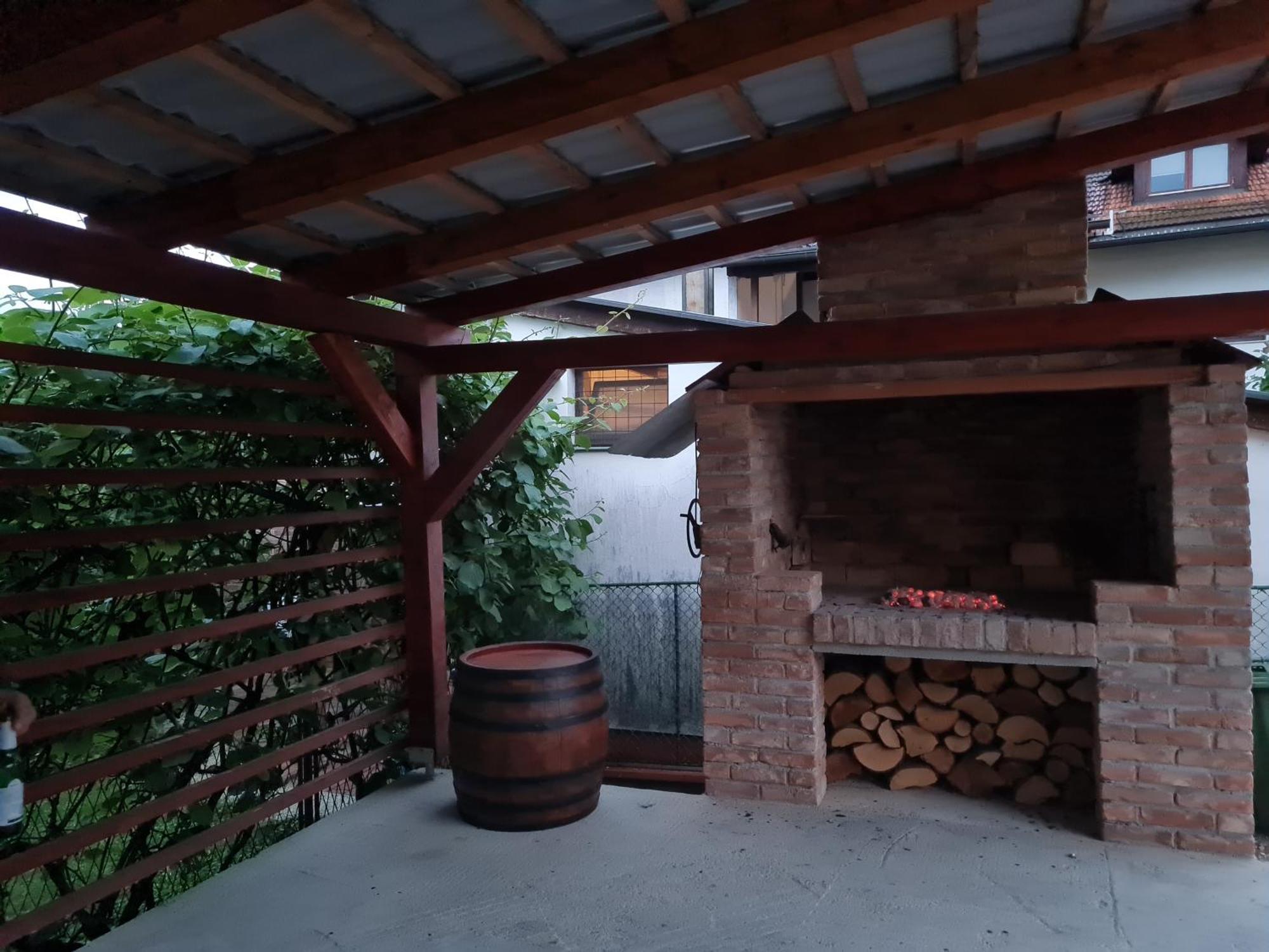 Old Town Road Apartment Karlovac Bagian luar foto