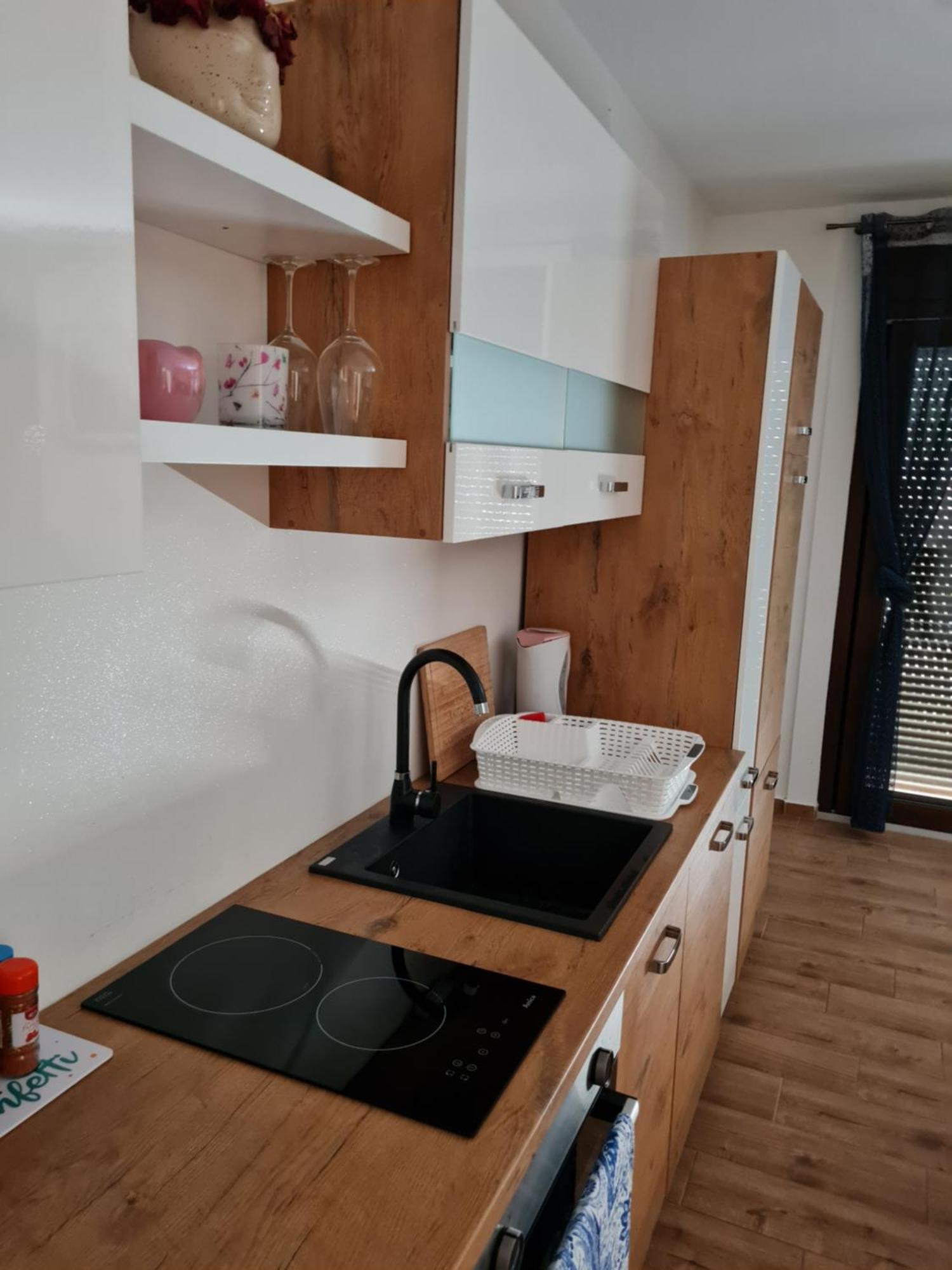 Old Town Road Apartment Karlovac Bagian luar foto